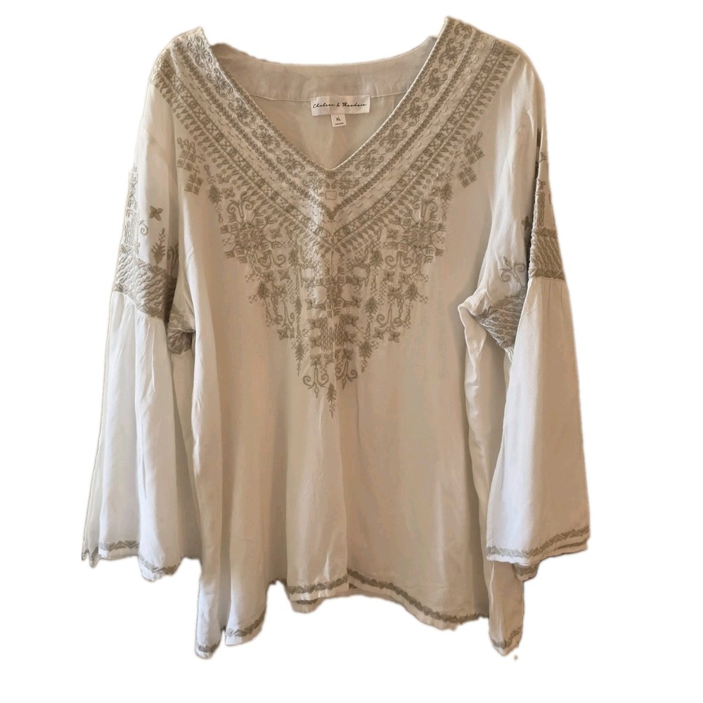 CHELSEA & THEODORE  Top Sz M Peasant Blouse Bell Sleeve Embroidery Boho Peasant